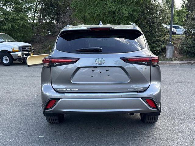 2026 Toyota Highlander Hybrid Platinum 2026 Toyota Highlander Hybrid Platinum