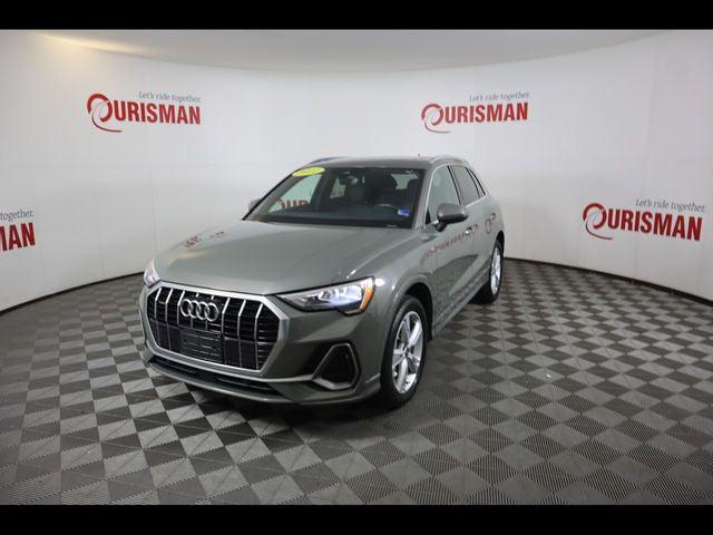 2022 Audi Q3 Premium 45 TFSI S line quattro Tiptronic 2022 Audi Q3 Premium 45 TFSI S line quattro Tiptronic