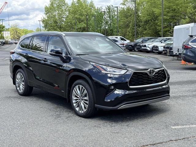2026 Toyota Highlander Hybrid Platinum 2026 Toyota Highlander Hybrid Platinum