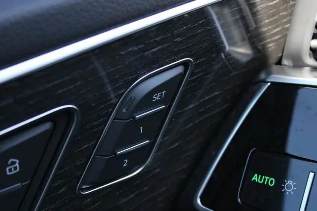 2026 Audi Q8 Premium Plus 55 TFSI quattro Tiptronic