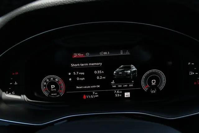 2026 Audi Q8 Premium Plus 55 TFSI quattro Tiptronic