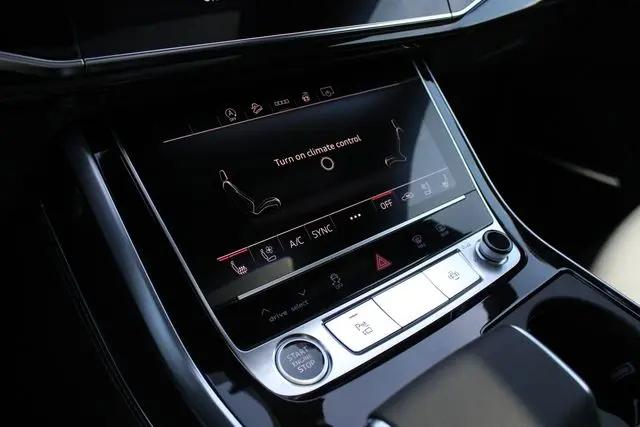2026 Audi Q8 Premium Plus 55 TFSI quattro Tiptronic