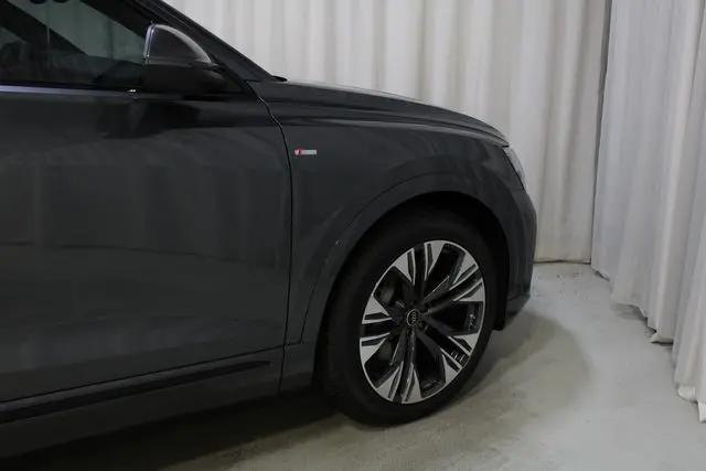 2026 Audi Q8 Premium Plus 55 TFSI quattro Tiptronic
