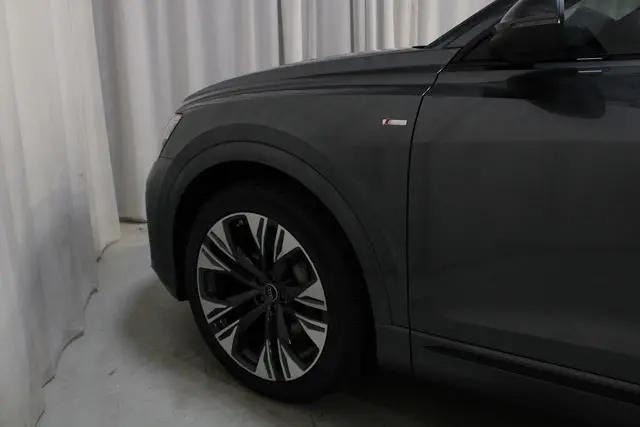 2026 Audi Q8 Premium Plus 55 TFSI quattro Tiptronic