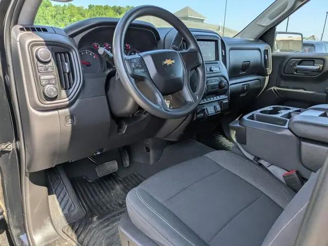 2022 Chevrolet Silverado 1500 4WD Crew Cab Short Bed Custom