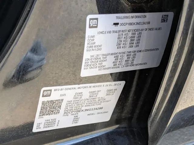 2022 Chevrolet Silverado 1500 4WD Crew Cab Short Bed Custom