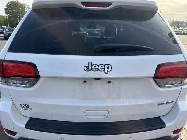 2022 Jeep Grand Cherokee Laredo E 4x2