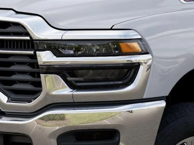 2026 Ram 2500 Tradesman Crew Cab 4x2 8 Box