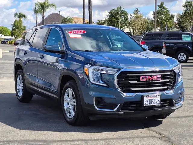 2024 GMC Terrain FWD SLE