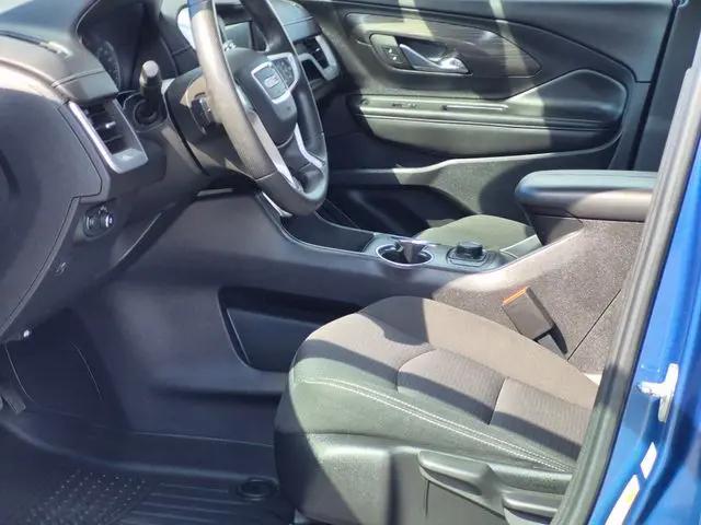 2024 GMC Terrain FWD SLE