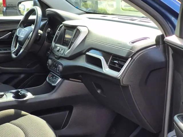 2024 GMC Terrain FWD SLE