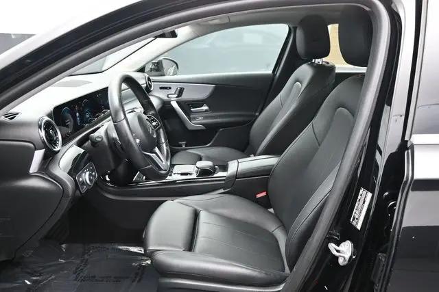 2020 Mercedes-Benz A 220 A 220