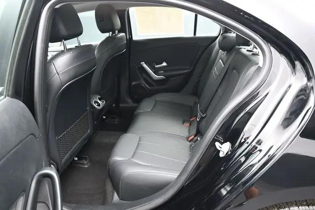 2020 Mercedes-Benz A 220 A 220