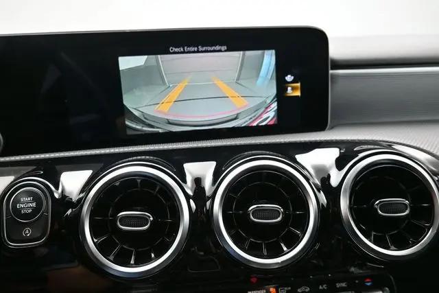 2020 Mercedes-Benz A 220 A 220
