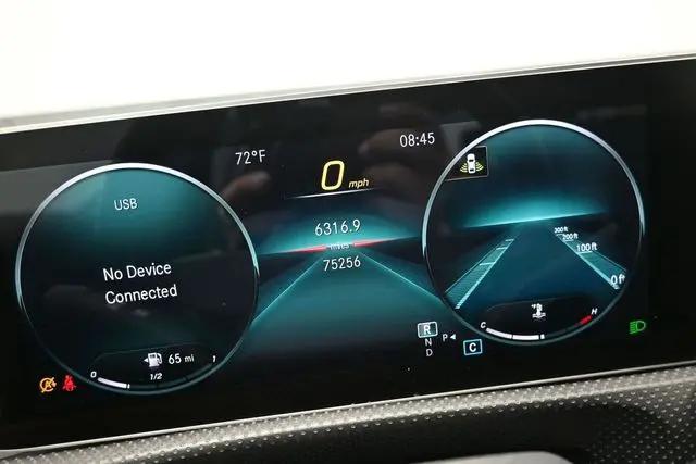 2020 Mercedes-Benz A 220 A 220