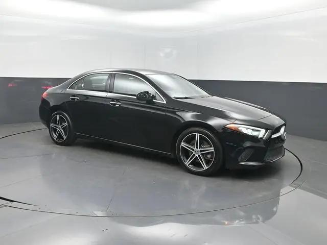 2020 Mercedes-Benz A 220 A 220
