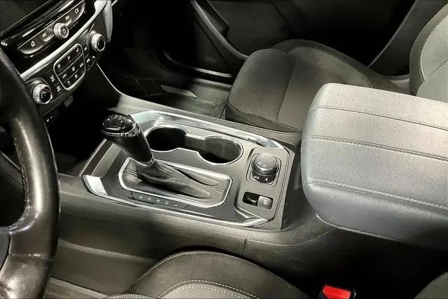 2020 Chevrolet Traverse AWD LT Cloth