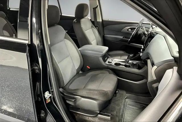 2020 Chevrolet Traverse AWD LT Cloth