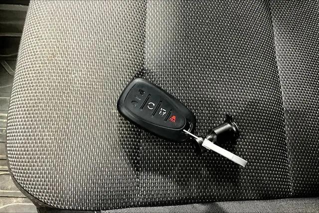 2020 Chevrolet Traverse AWD LT Cloth