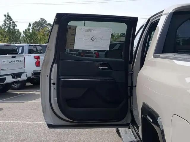 2026 GMC Sierra Max Range AT4
