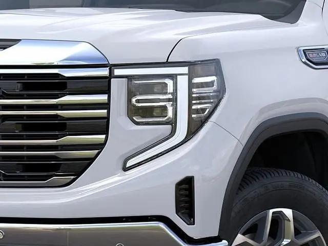 2026 GMC Sierra 1500 Crew Cab, Short Bed, SLT, 4WD