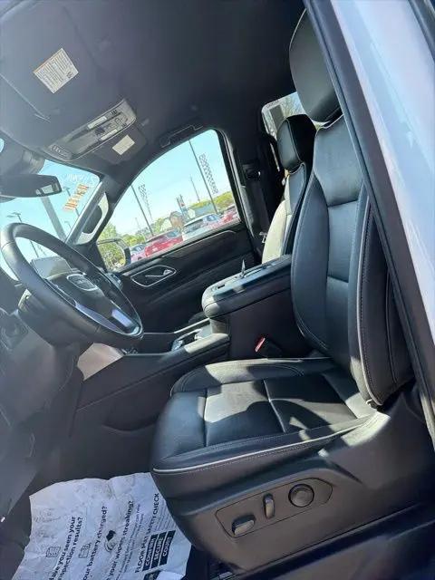 2023 GMC Yukon 2WD SLT