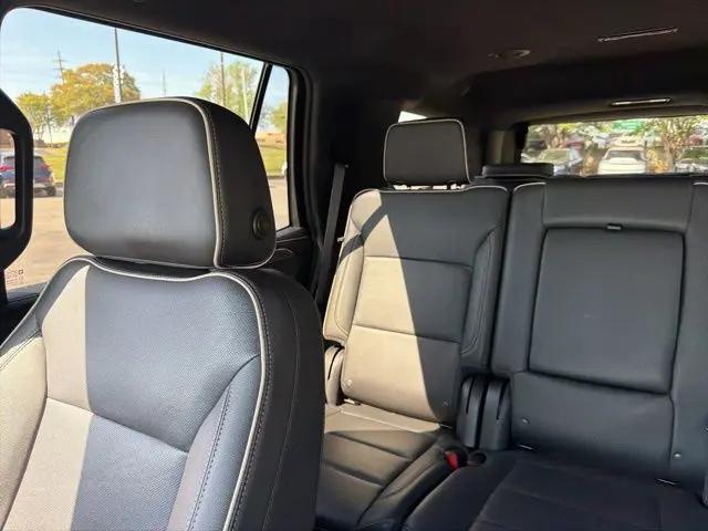 2023 GMC Yukon 2WD SLT