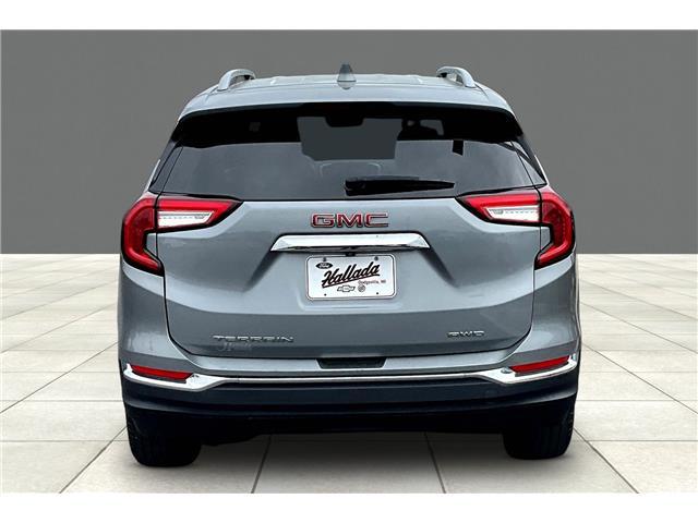 2024 GMC Terrain AWD SLT