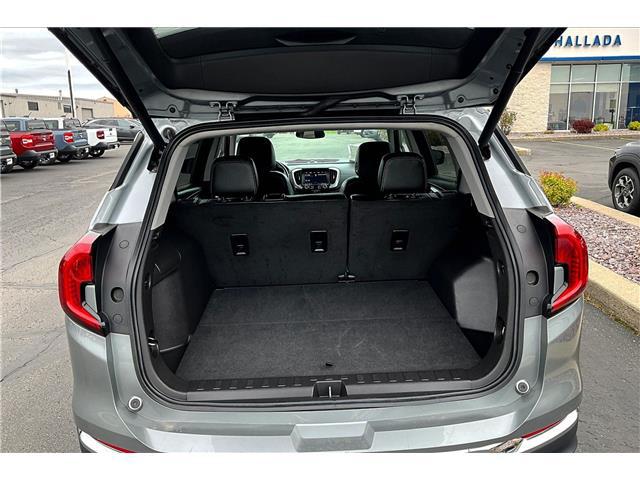 2024 GMC Terrain AWD SLT