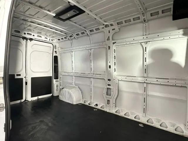 2025 Ram ProMaster 2500 Cargo Van Tradesman High Roof 159" WB w/Pass Seat