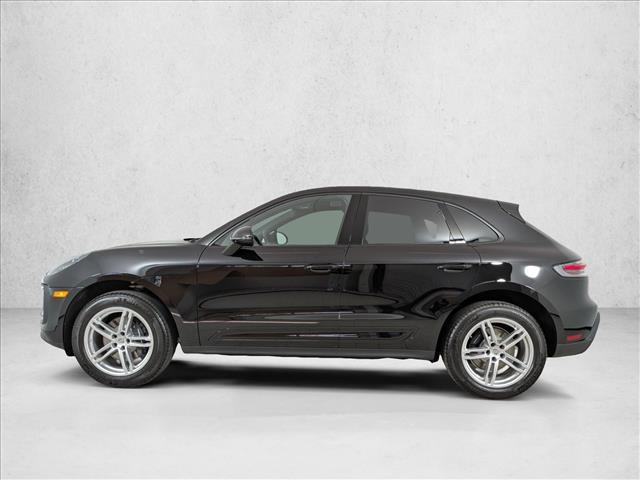 2026 Porsche Macan AWD