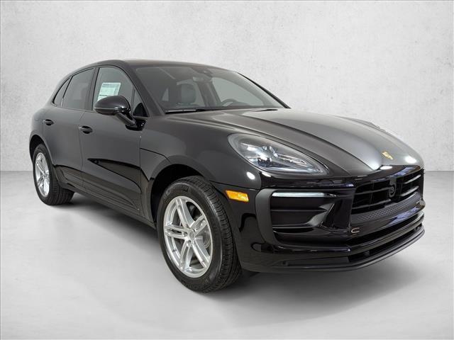 2026 Porsche Macan AWD