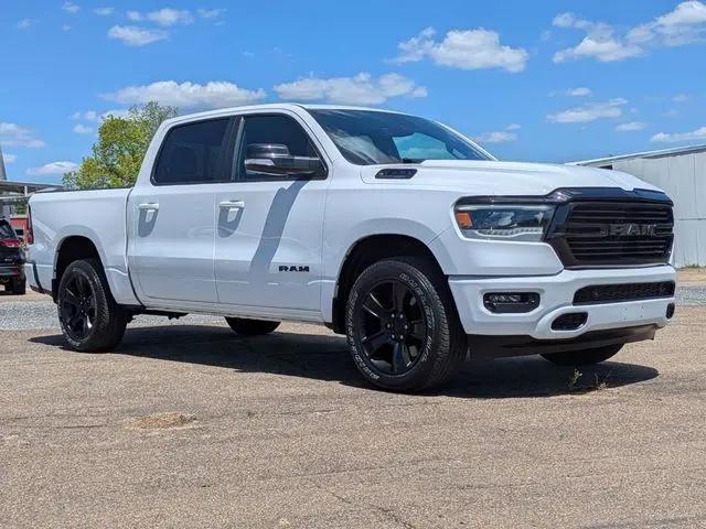 2021 Ram 1500 Big Horn Crew Cab 4x4 5'7" Box