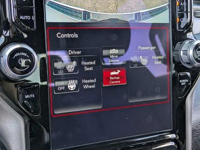 2021 Ram 1500 Big Horn Crew Cab 4x4 5'7" Box