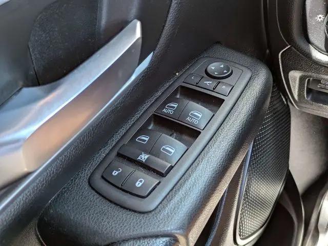 2021 Ram 1500 Big Horn Crew Cab 4x4 5'7" Box