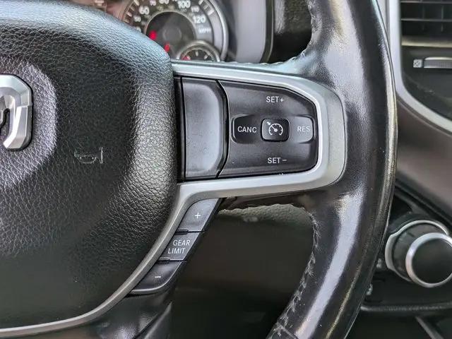 2021 Ram 1500 Big Horn Crew Cab 4x4 5'7" Box