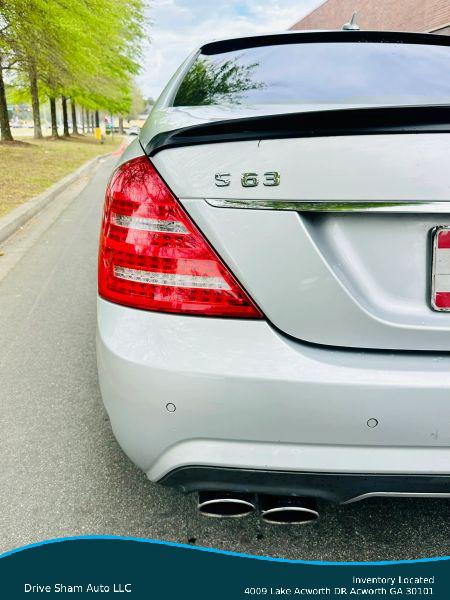 2010 Mercedes-Benz S 63 AMG S 63 AMG