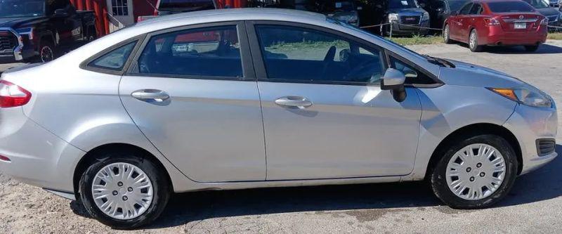 2017 Ford Fiesta S