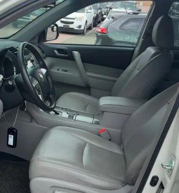 2013 Toyota Highlander SE V6