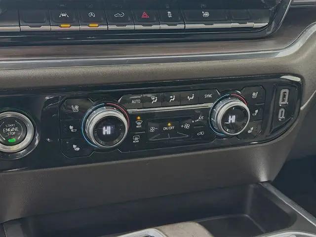 2024 GMC Sierra 1500 4WD Crew Cab Short Box SLT