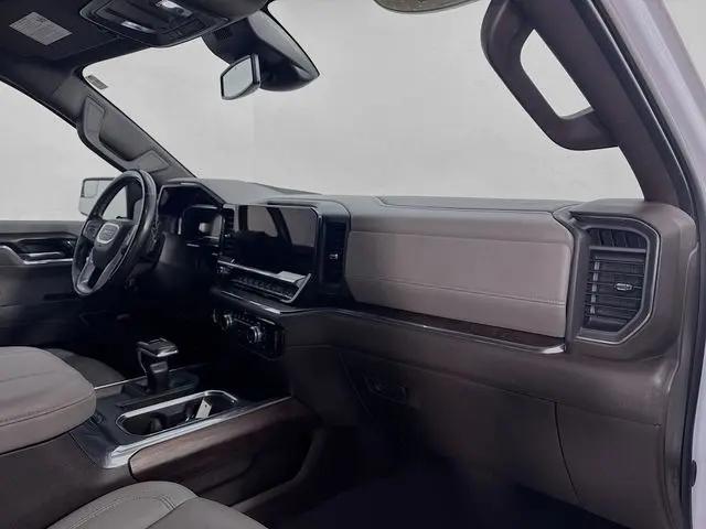 2024 GMC Sierra 1500 4WD Crew Cab Short Box SLT