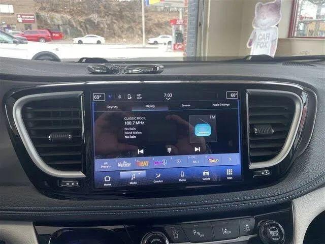 2021 Chrysler Pacifica Touring