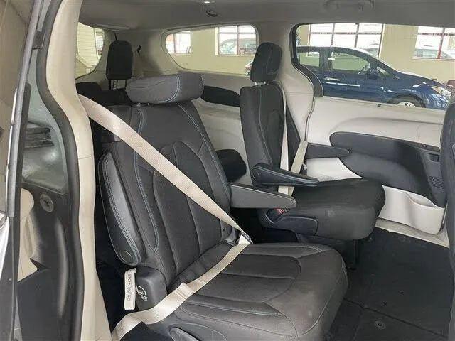 2021 Chrysler Pacifica Touring