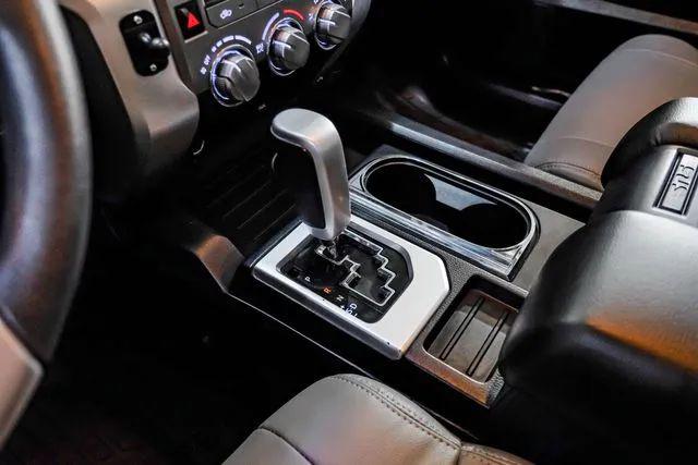 2016 Toyota Tundra SR5 4.6L V8