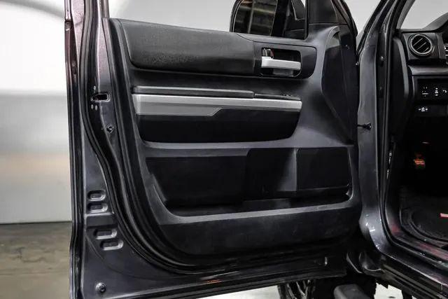 2016 Toyota Tundra SR5 4.6L V8