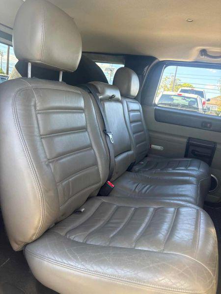 2005 HUMMER H2 Base