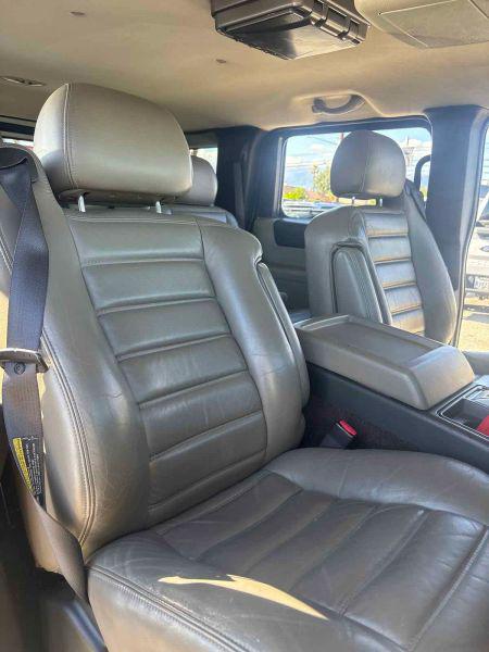 2005 HUMMER H2 Base