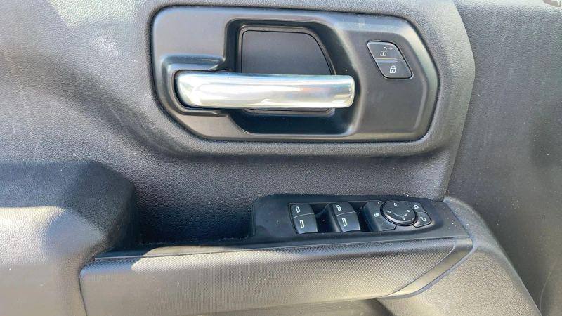 2022 Chevrolet Silverado 2500HD 4WD Crew Cab Standard Bed WT
