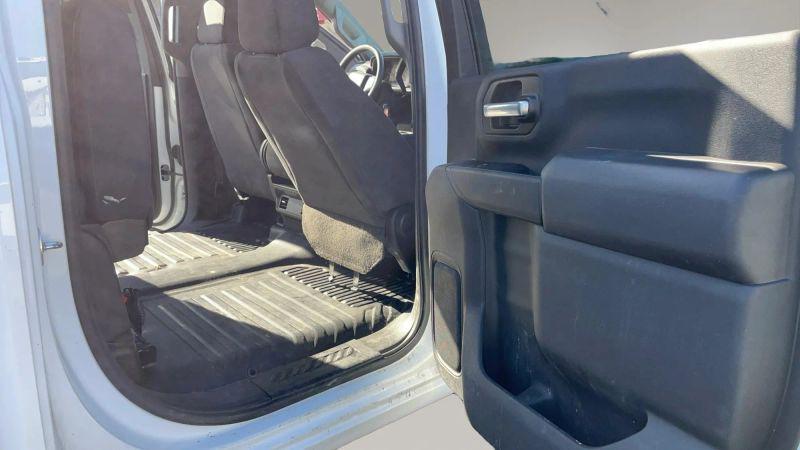 2022 Chevrolet Silverado 2500HD 4WD Crew Cab Standard Bed WT