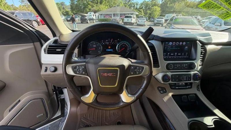 2017 GMC Yukon SLT